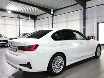 BMW 320 - 10