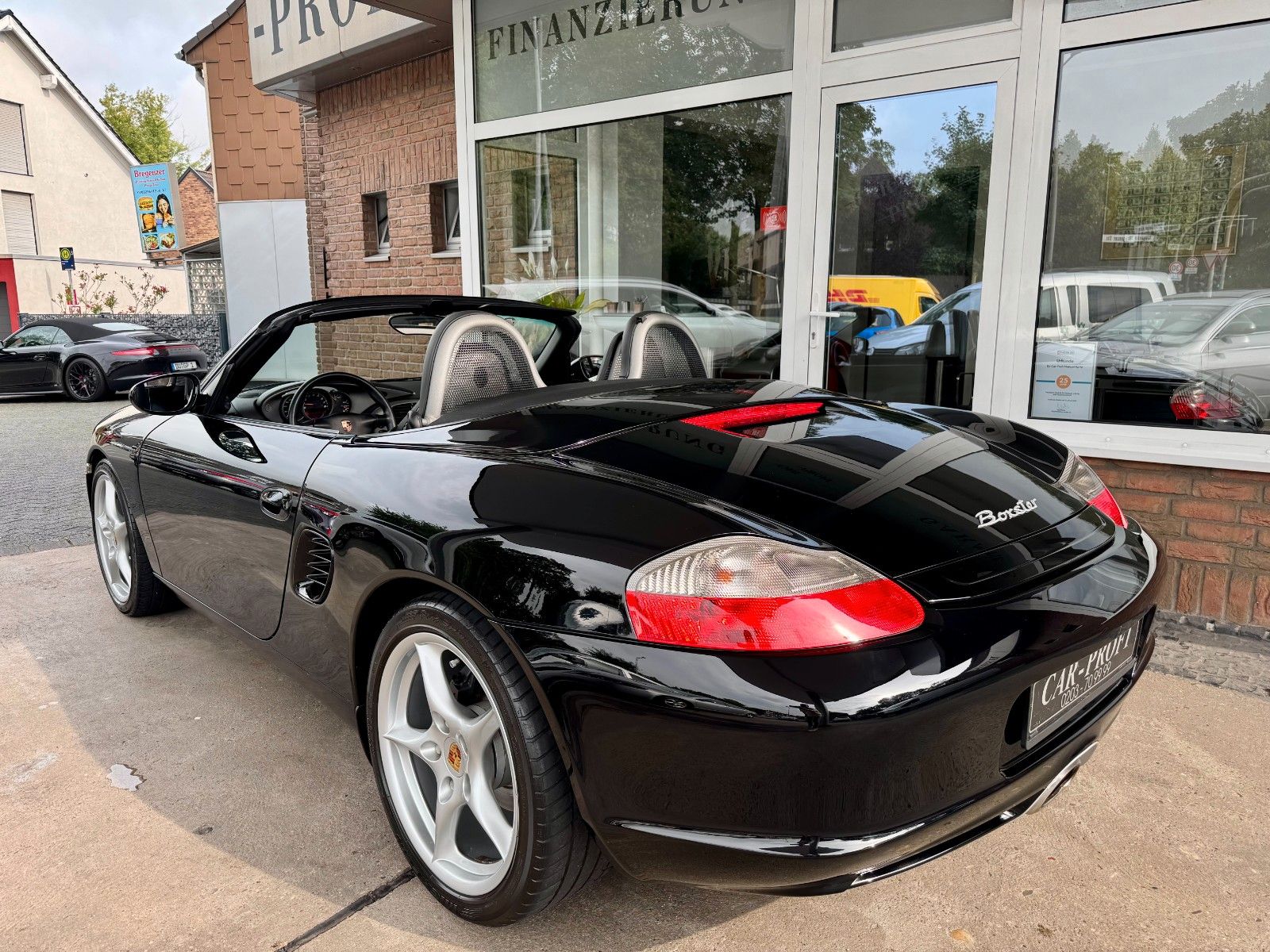 Fahrzeugabbildung Porsche Boxster 2.7 Leder/Klimaaut./Sitzheizung/62 Tkm