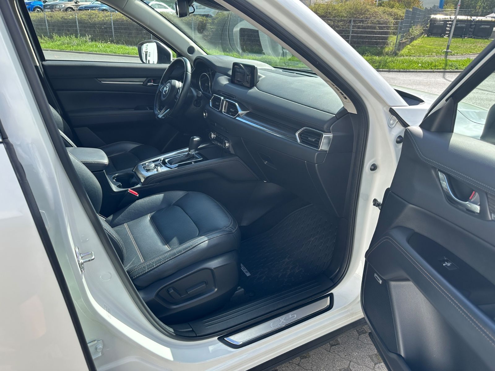 Fahrzeugabbildung Mazda CX-5 Sports-Line AWD/Navi/Leder/LED/360°Kam/AHK