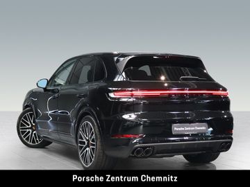 Porsche Cayenne - 3