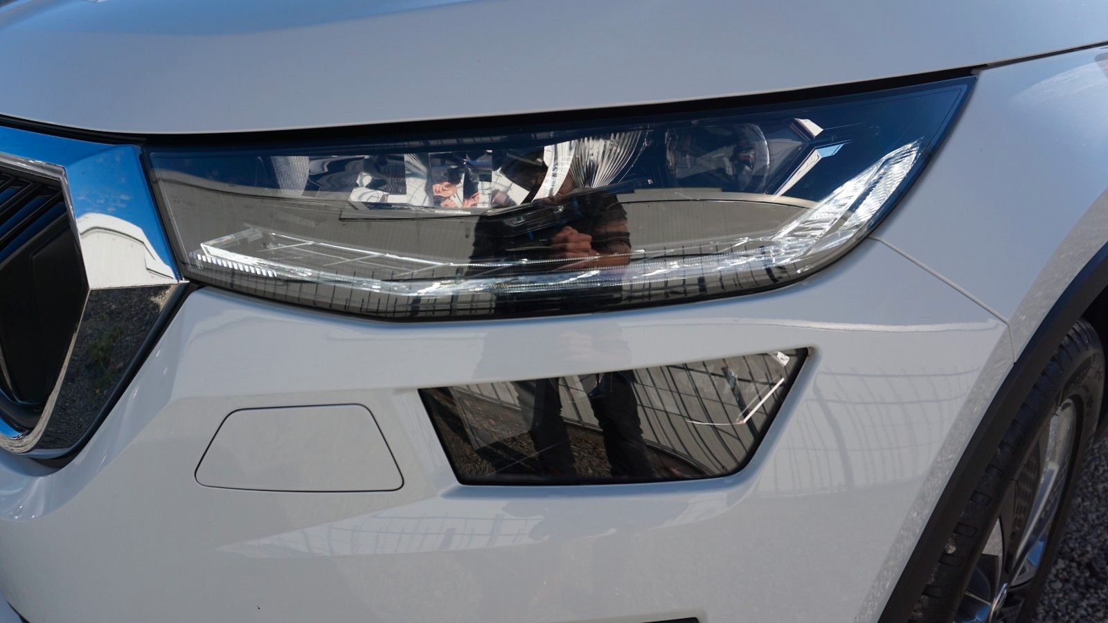 Fahrzeugabbildung SKODA Kodiaq Tour 4x4, LED,Navi,Kamera,SH,DAB,AHK