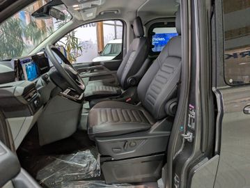 Ford Tourneo Custom Tit. 2.0 L1 AT,19"