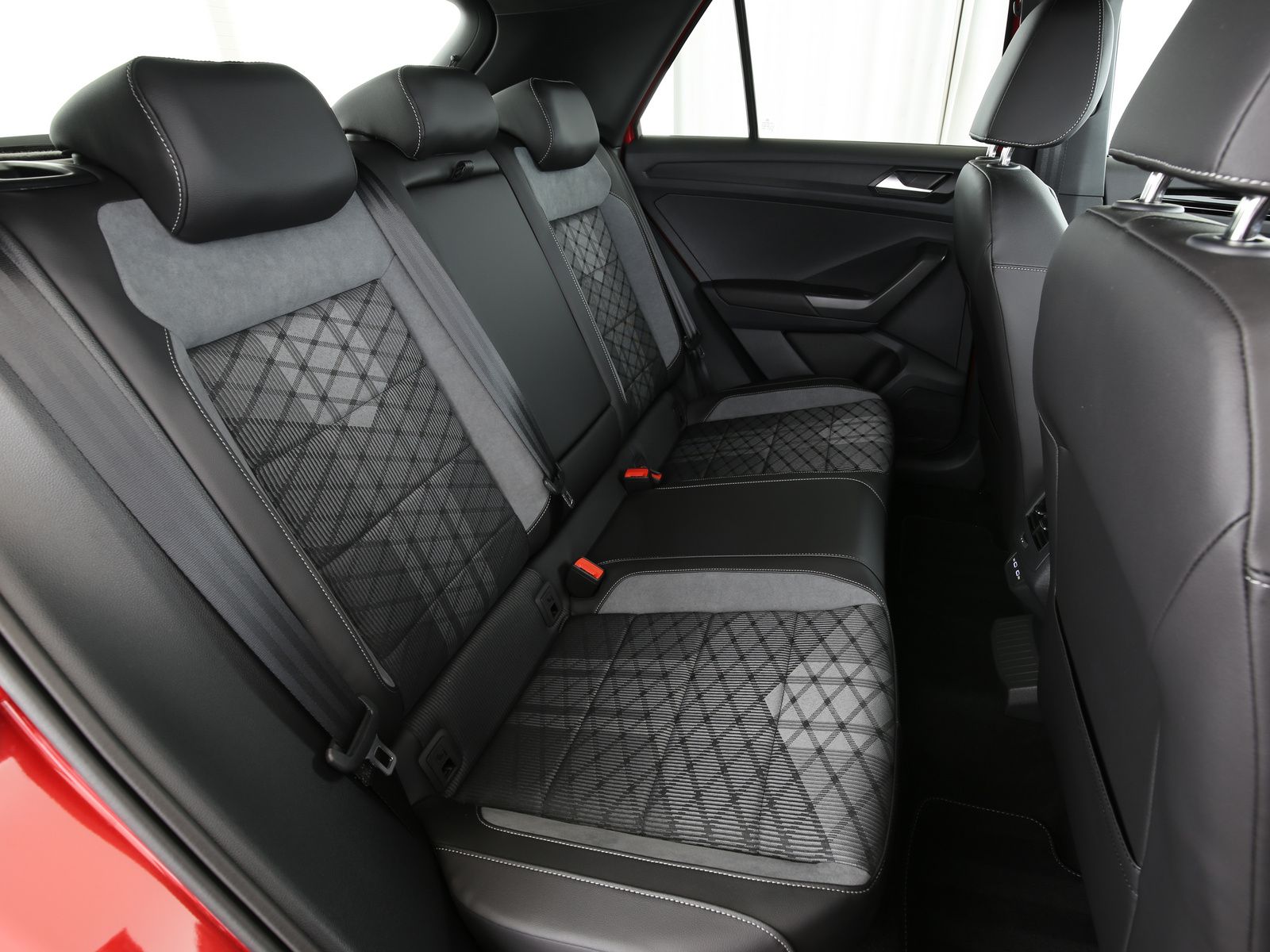 Volkswagen T-Roc - Bild 16