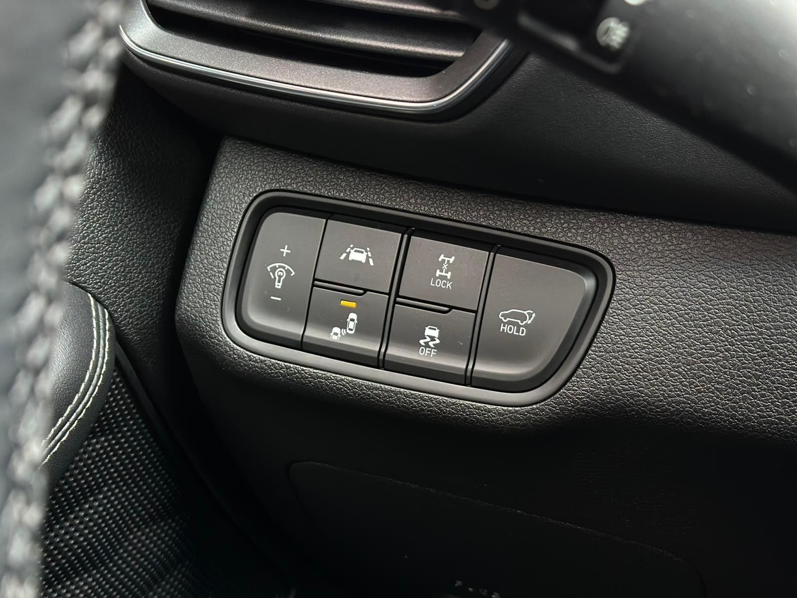 HYUNDAI SANTA FE 2.2CRDi PREMIUM SEVEN 4WD* LED#4xSHZ#LH - Image 21