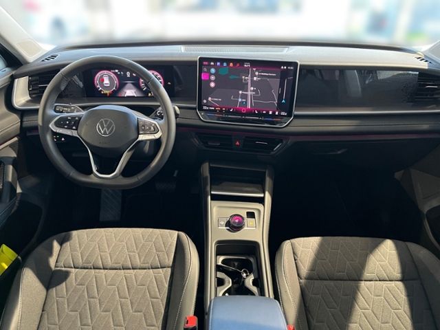 Fahrzeugabbildung Volkswagen Tayron 2.0 TDI DSG LIFE AHK NAVI LED-PLUS GJR