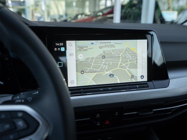 Golf VIII Variant Life TDI DSG AHK ACC ergoActiv