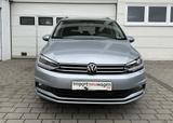 Volkswagen Touran Comfortline 1.5 TSI OPF DSG IQ.Light+7-Si - Volkswagen Touran mit Benzin-Antrieb: Van
