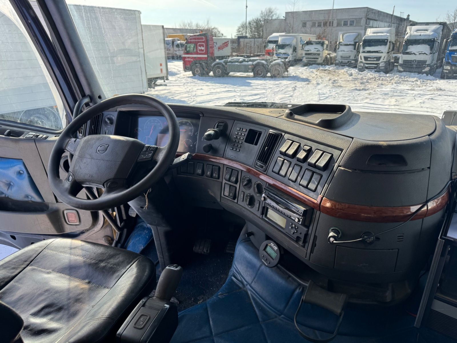 Fahrzeugabbildung Volvo FH 12 460