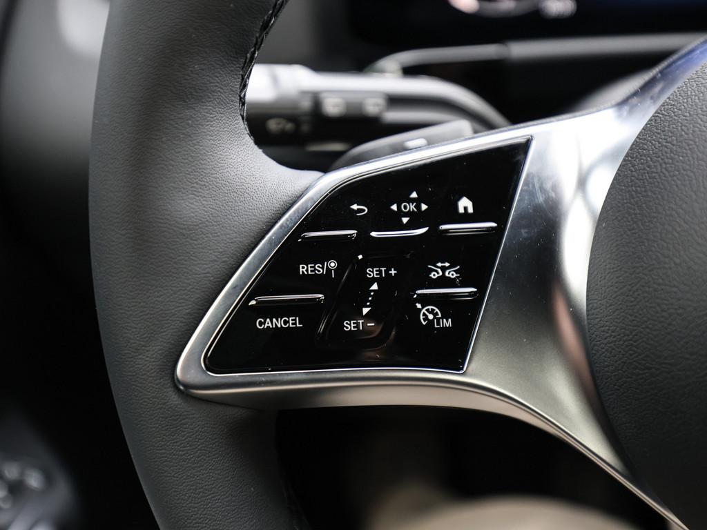 Mercedes-Benz B 180 Progressive Advanced Plus Distr. LED Navi
