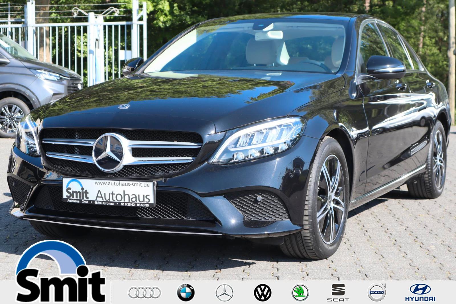 Mercedes-Benz C180 d Lim. Avantgarde 9G/ LED/ Kamera/ Leder