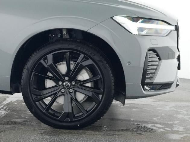 Fahrzeugabbildung Volvo XC 60 XC60 Plus Black Edition AWD