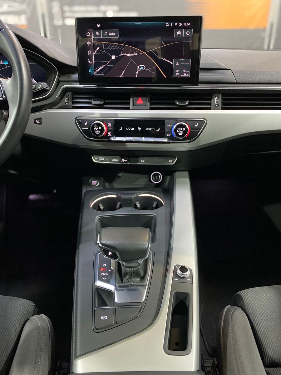 Fahrzeugabbildung Audi A4 40 TDI adv. #Virtual#Matrix#ACC#Keyless#Spur#