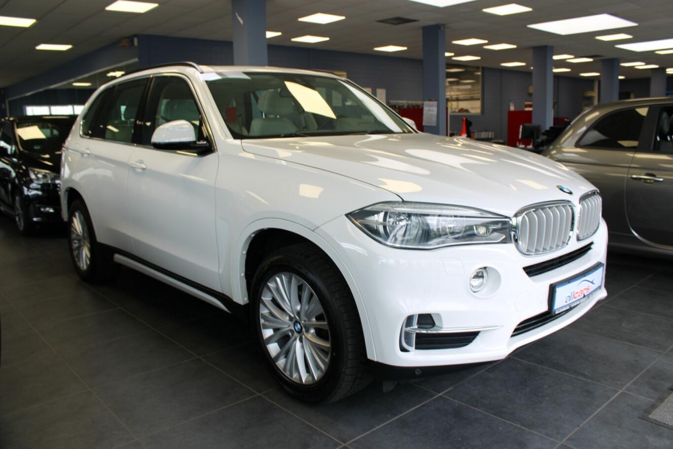 BMW X5 xDrive40d - Head-Up - Panorama - AHK -
