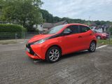 Toyota Aygo (X) 1,0-l-VVT-i x x - Toyota in Iserlohn