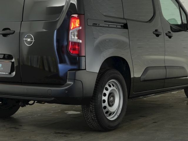Combo E CARGO FACELIFT EDITION+RÜCKFAHRKAMERA+AL