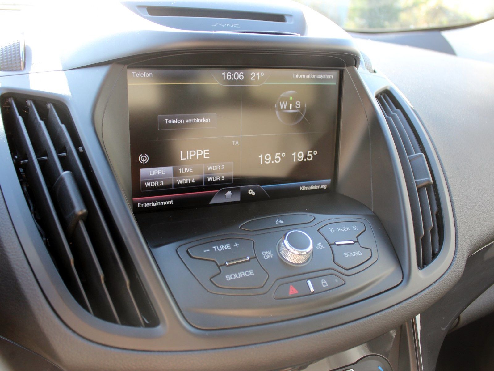 Fahrzeugabbildung Ford Kuga Titanium 1,5 EcoBoost Start/Stopp