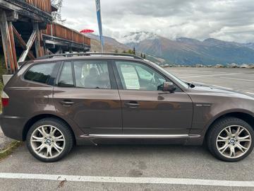 صورة 10 لـ 2004 BMW X3