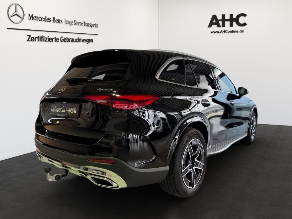 Fahrzeugabbildung Mercedes-Benz GLC 300 d 4M AMG AHK Pano Standhzg. Memo LED SHZ