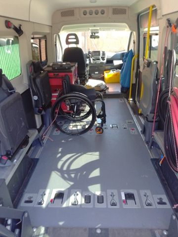 Fahrzeugabbildung Fiat Ducato Rollstuhltranporter Lift 4 Rollstühle