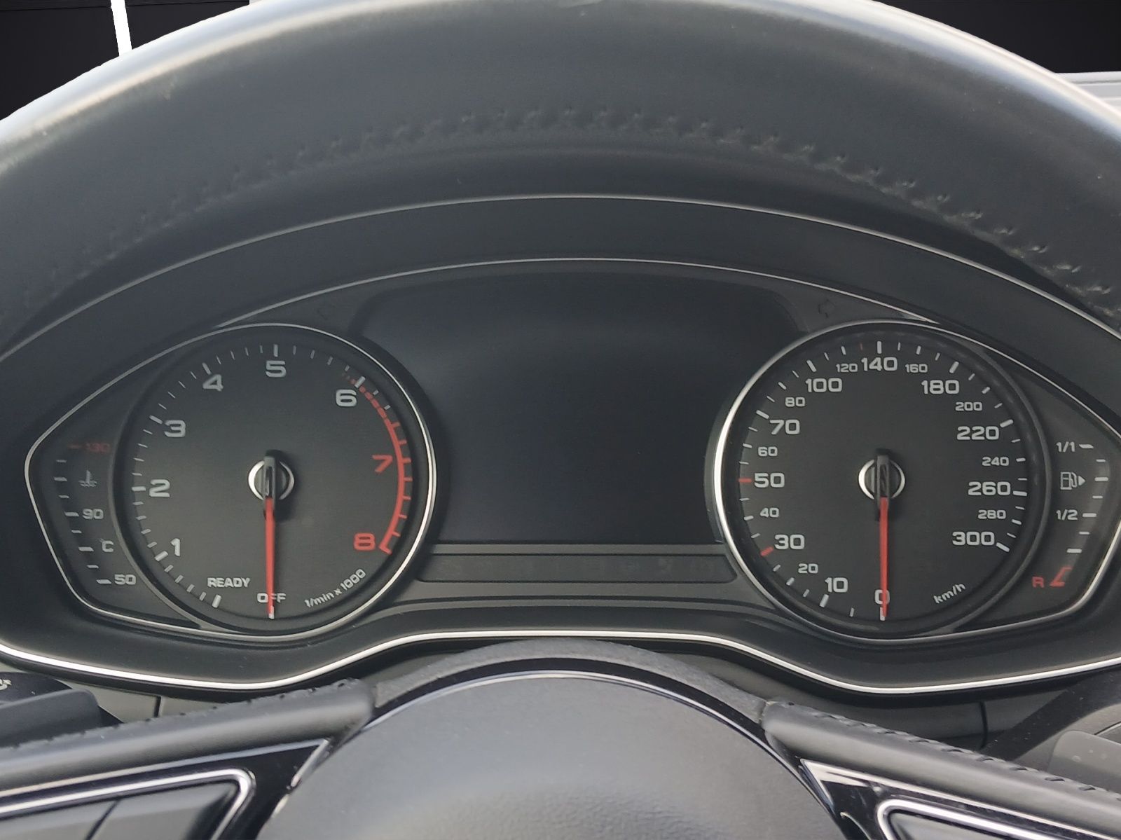 Fahrzeugabbildung Audi A4 Avant 35 TFSI advanced S-tronic LED Navi Lede