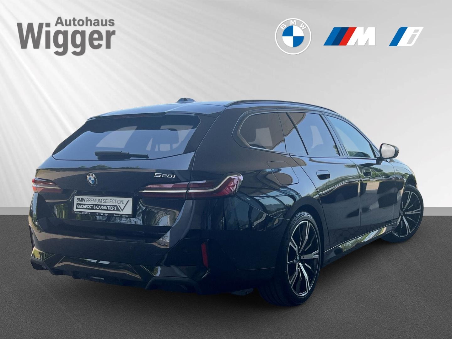 BMW 520 i M Sport touring/HUD/StandHZ/AHK/Navigation