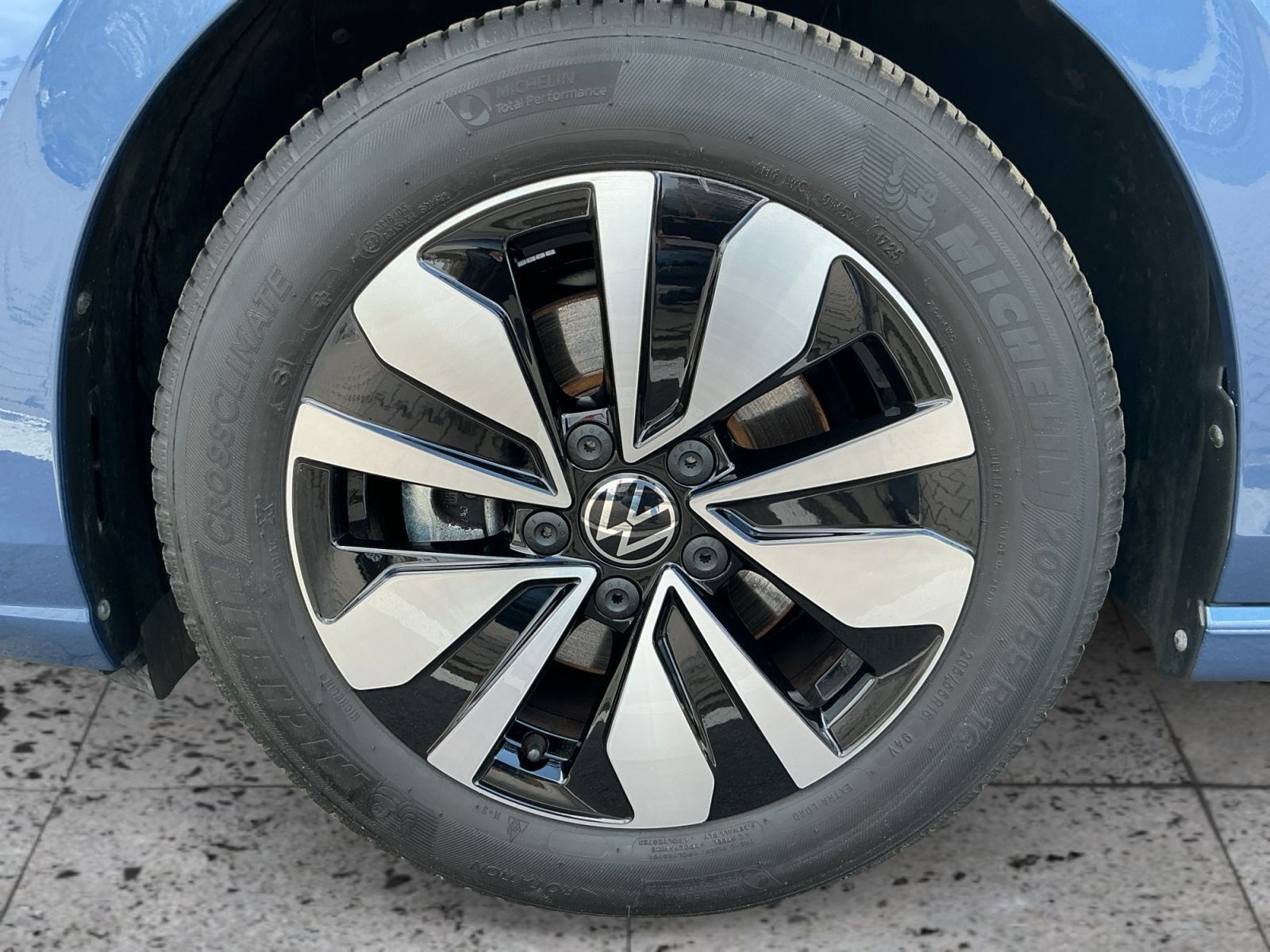 Volkswagen Golf - Bild 8