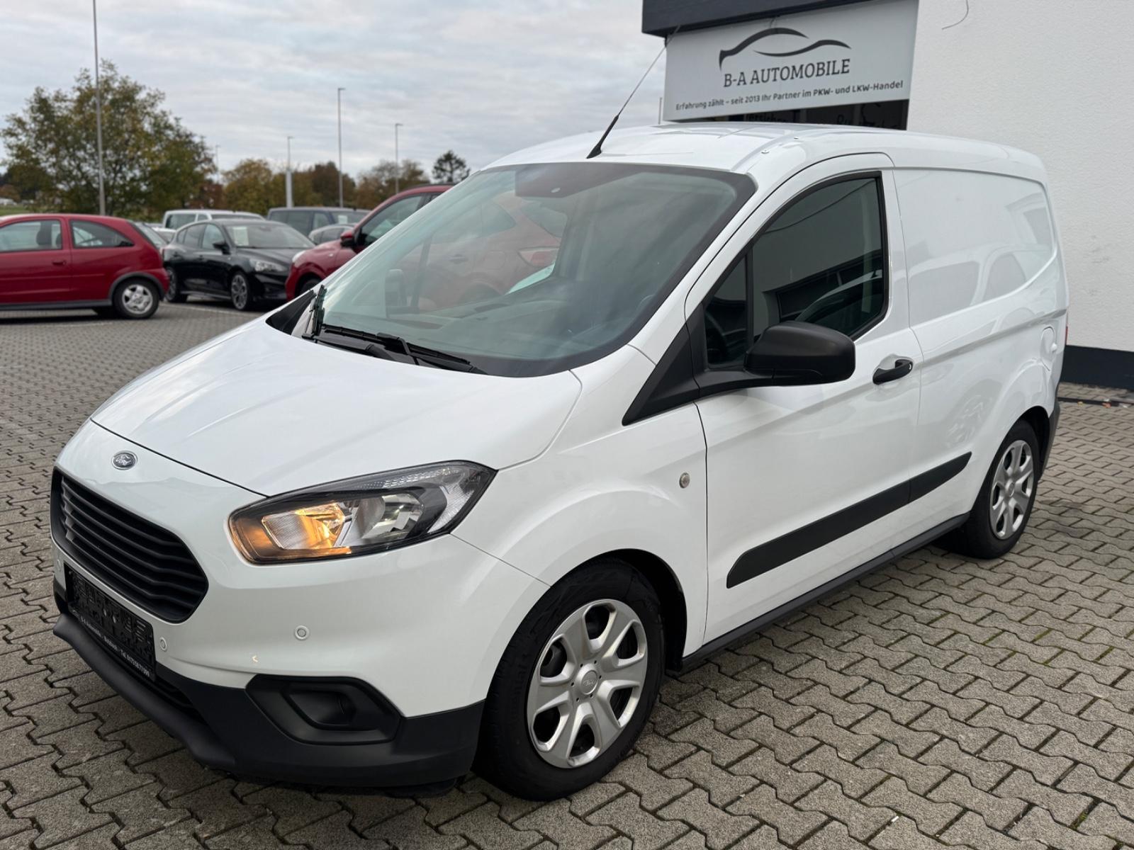 Ford Transit Courier Trend*PDC*Apple CarPlay*TOP