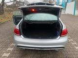 Mercedes-Benz E 350 d Sport Edition Autom. Sport Edition - Mercedes-Benz E 350: Silber, Standheizung