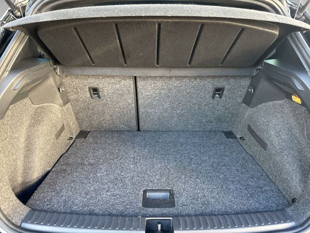 Arona 1.5 TSI DSG FR LED+NAVI+GRA+BEATS+PDC+SIHZ