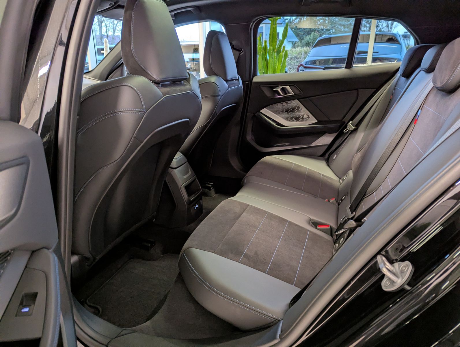 BMW 118 d M-Sport Leder Shadow LED Pano Kamera 18" - Image 13