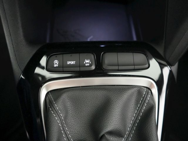 Corsa F FACELIFT GS+LED LICHT+RÜCKFAHRKAMERA+SIT