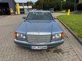 Mercedes-Benz 300 SE - Mercedes-Benz S 300 in Bremen