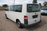 Volkswagen T5 mit 9 Sitzen in gutem Zustand! - Volkswagen T5 Transporter: 9 Sitzer