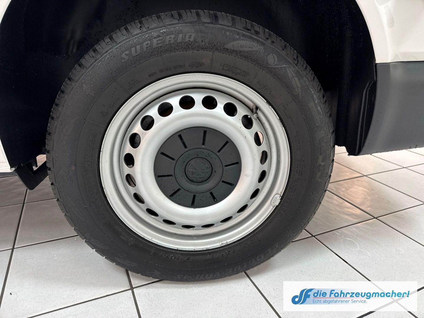 Fahrzeugabbildung Volkswagen T6.1 Transporter MIXTO Trendline lang 4Motion 2.