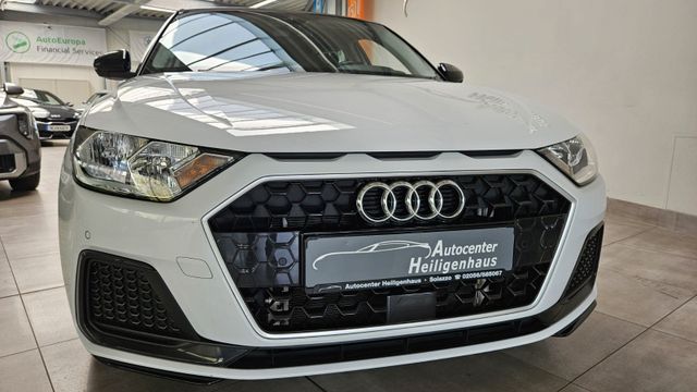AUDI A1 Sportback 30 TFSI S tronic Navi Kamera PDC