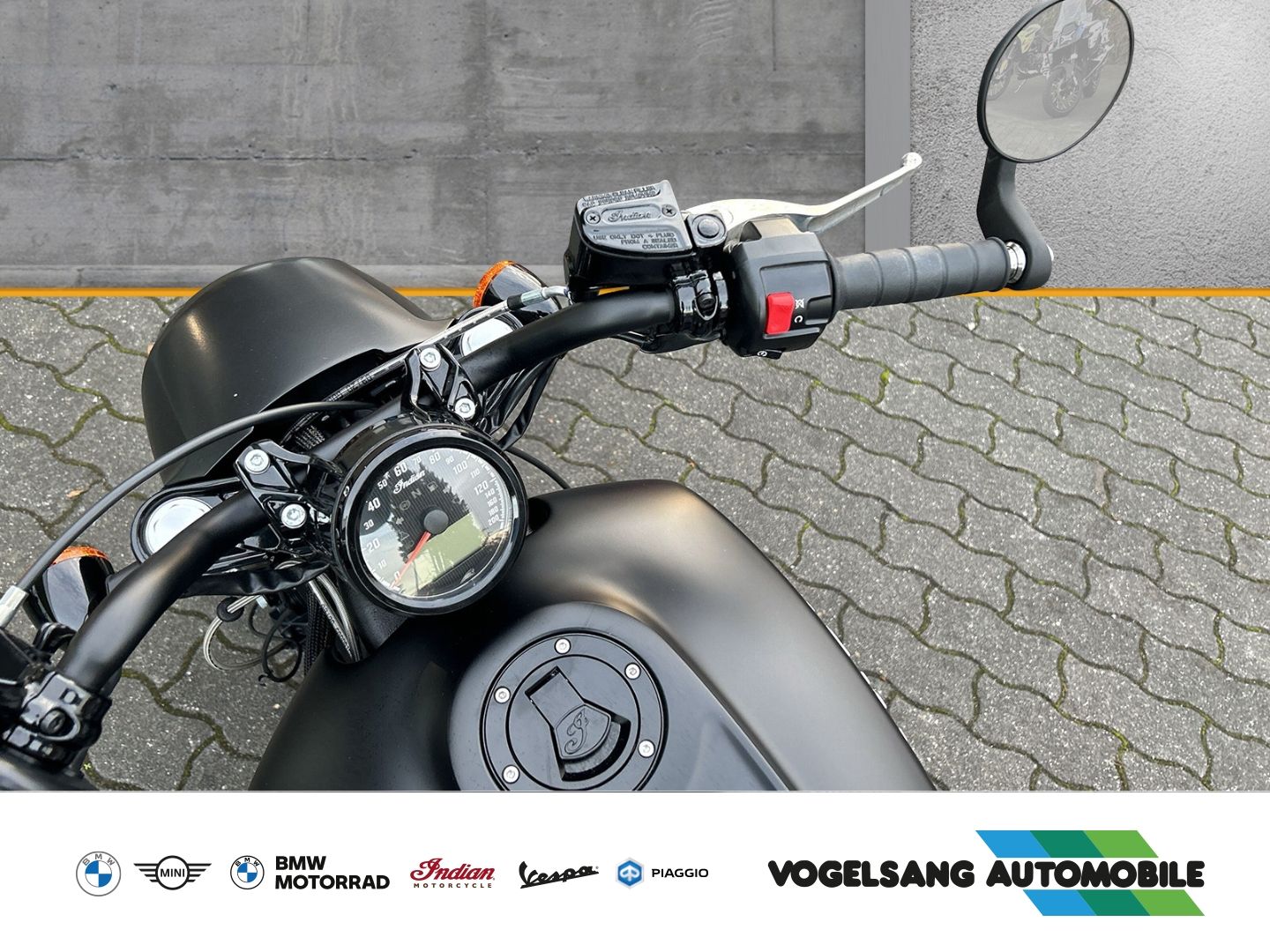 Fahrzeugabbildung Indian Scout Bobber, vorverlegte Fußrasten, ....