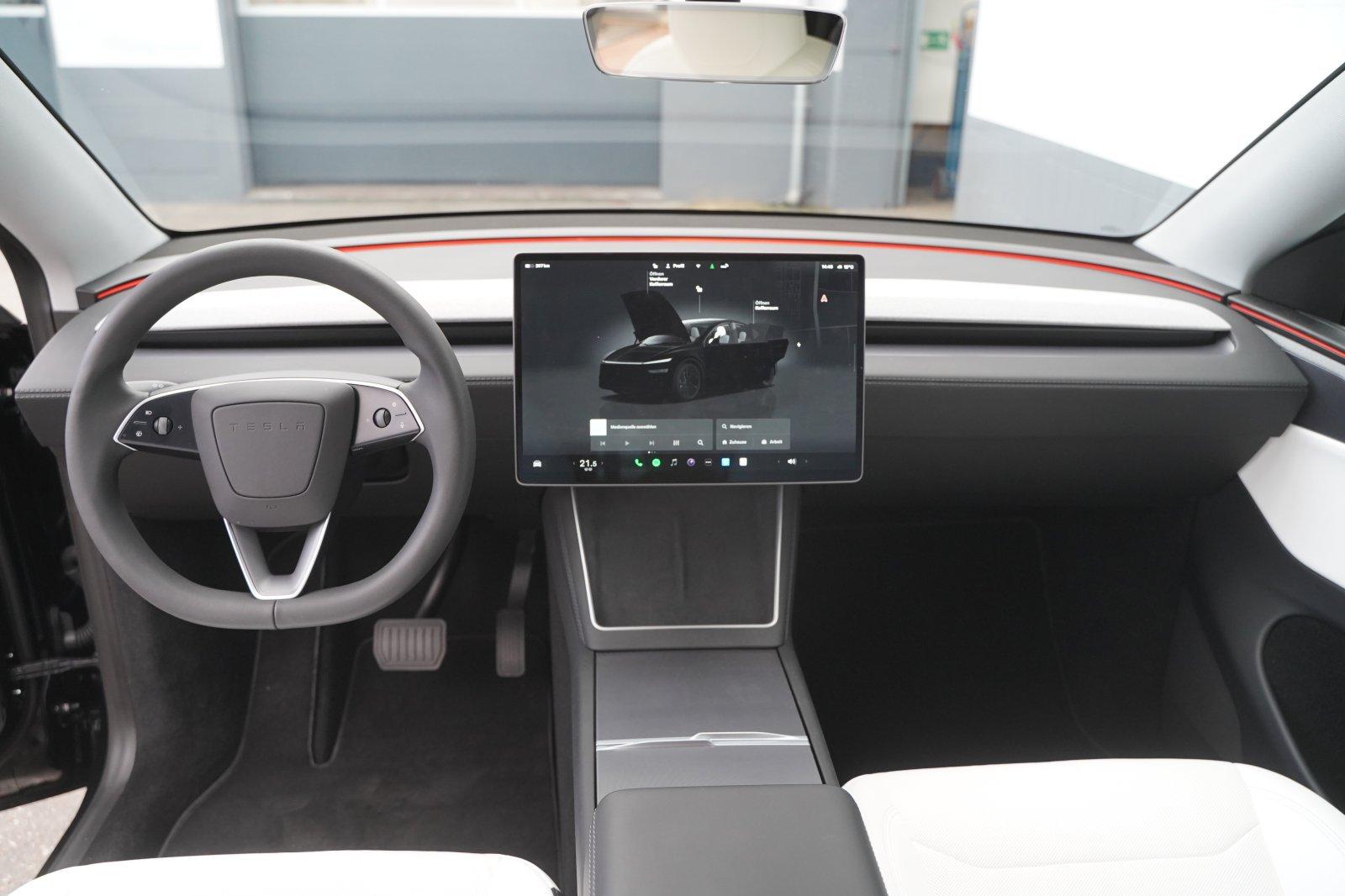 Tesla Model Y Premium Long Range Juniper AWD  *innen w