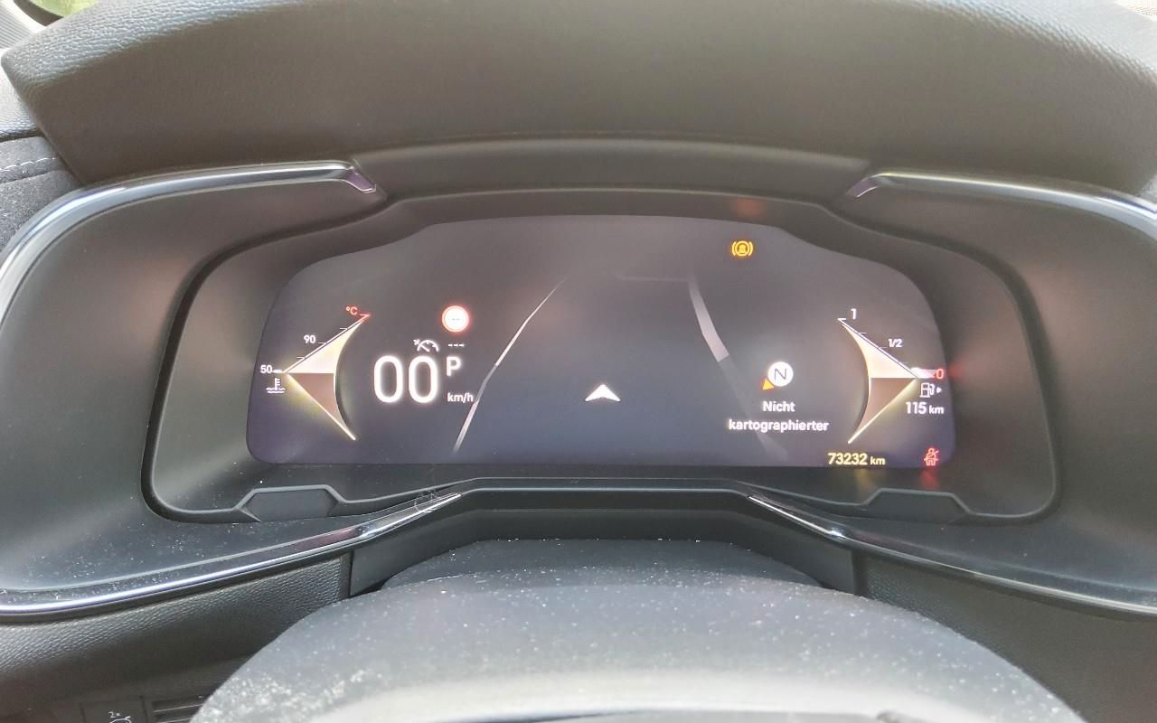 Fahrzeugabbildung DS Automobiles DS7 BlueHDi 130 EAT8 Performance Line+ Focal Nav
