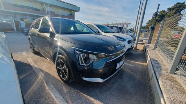 Другие Kia Niro 1.6 GDi DCT HEV Business