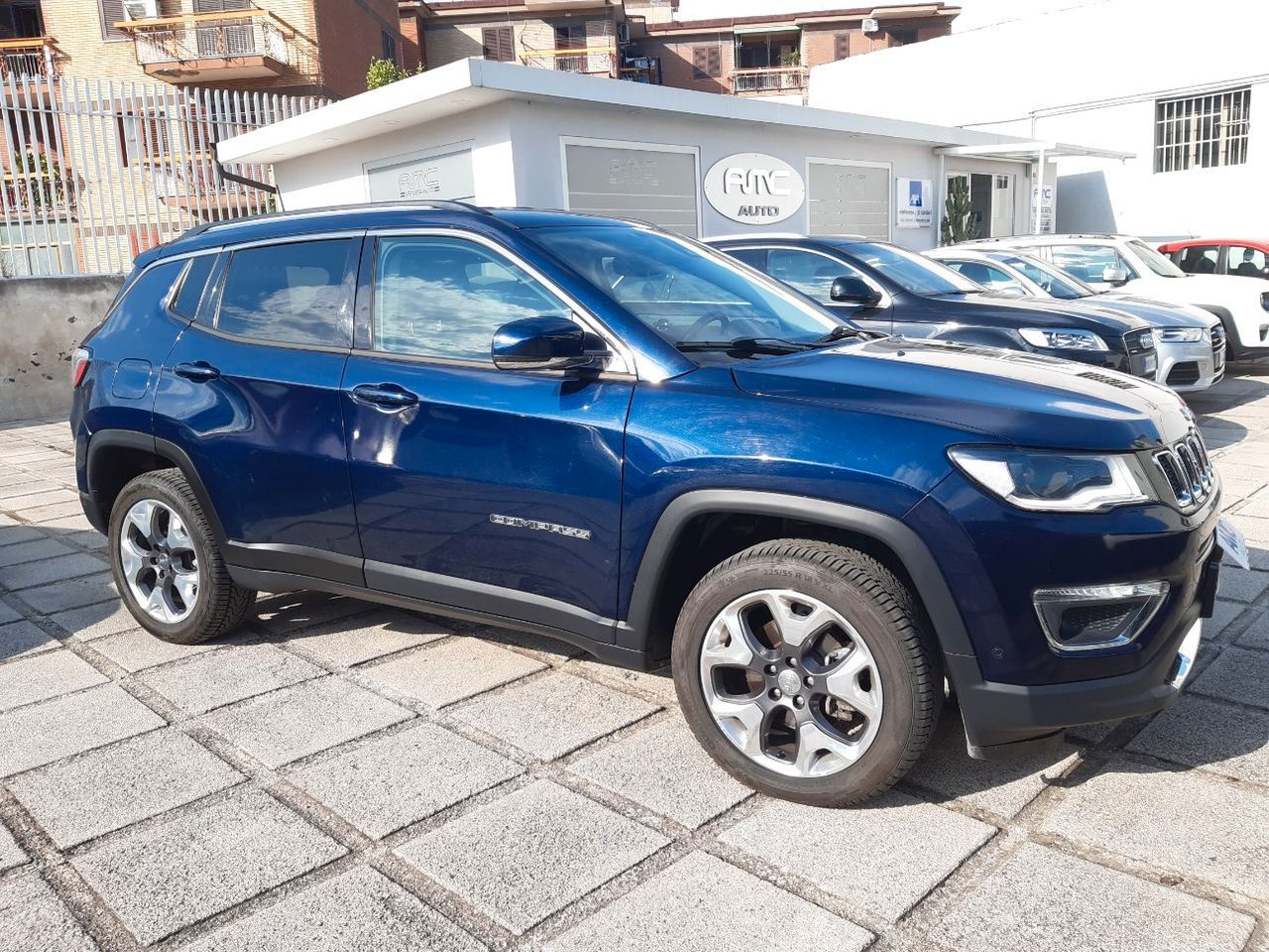 Jeep Compass 2.0 mjt Limited 4wd 140cv auto my19 imagem 3