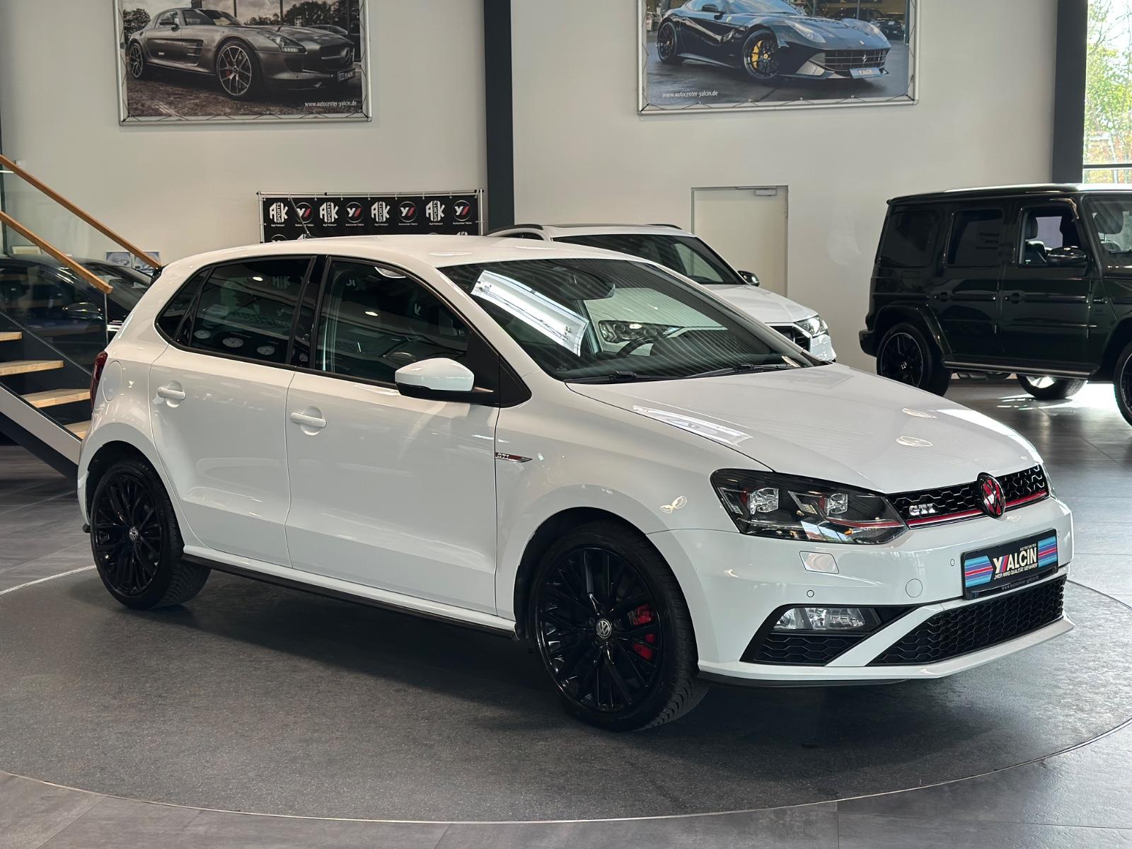 Volkswagen Polo 1.8 TSI DSG GTI S-HEFT/LED/R-CAM/NAVI/SHZ