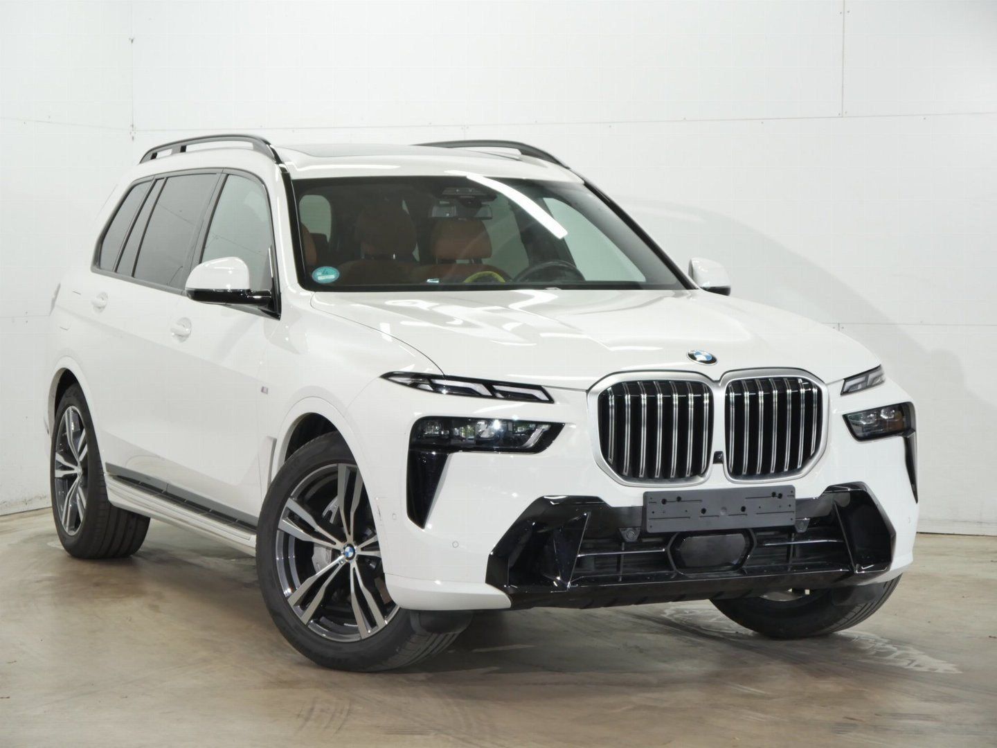 Fahrzeugabbildung BMW X7 xDrive40d M Sportpaket, Sky Lounge, Standheiz