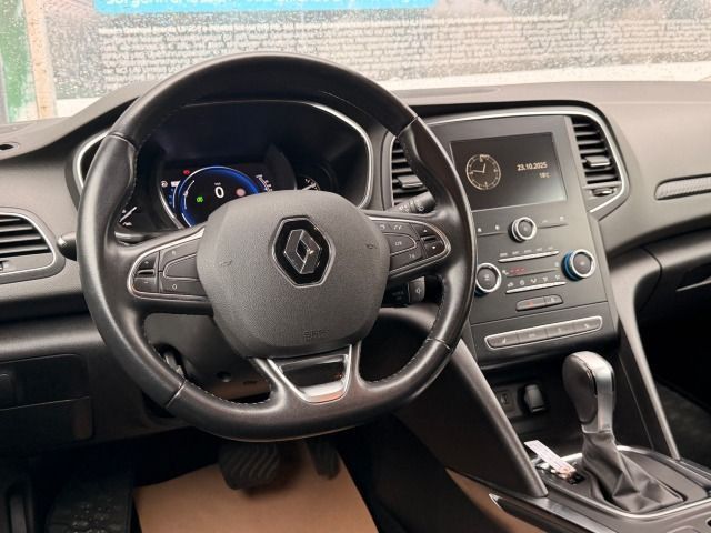 Fahrzeugabbildung Renault Megane IV 1.3 TCe 140 Limited Automatic+Safety