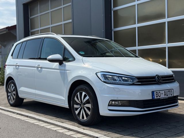Volkswagen Touran PANO 7-Sitzer AHK StdHzg ACC Dynaudio Key