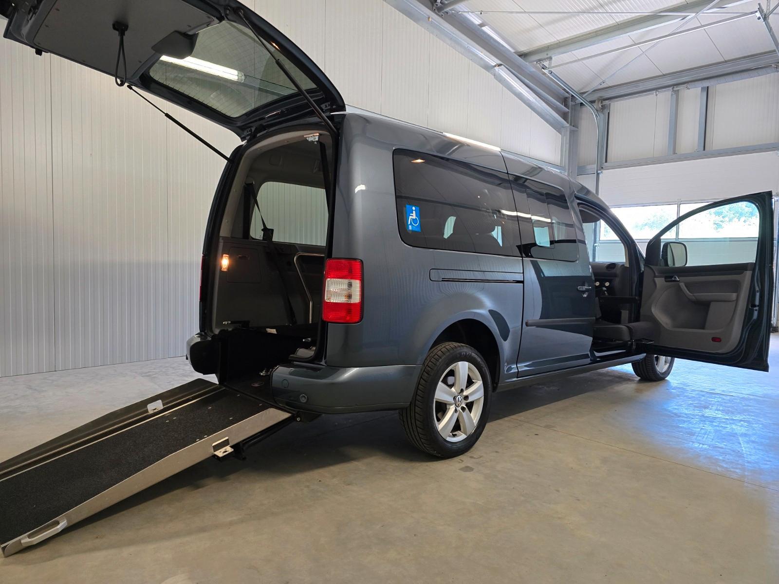 Volkswagen Caddy Maxi 1.9TDI*DSG*RAMPE*SCHWENKSITZ*StandHZ