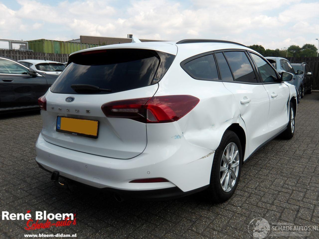 Ford Focus 1.0 EcoBoost Connected