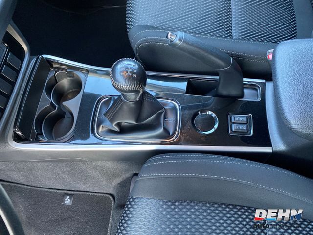 Mitsubishi Outlander 2.0 Edition SHZ Kamera