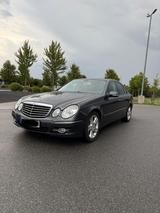 Mercedes-Benz MercedeBenz e 280 - gebrauchte Mercedes-Benz E 280 aus dem Jahr 2009