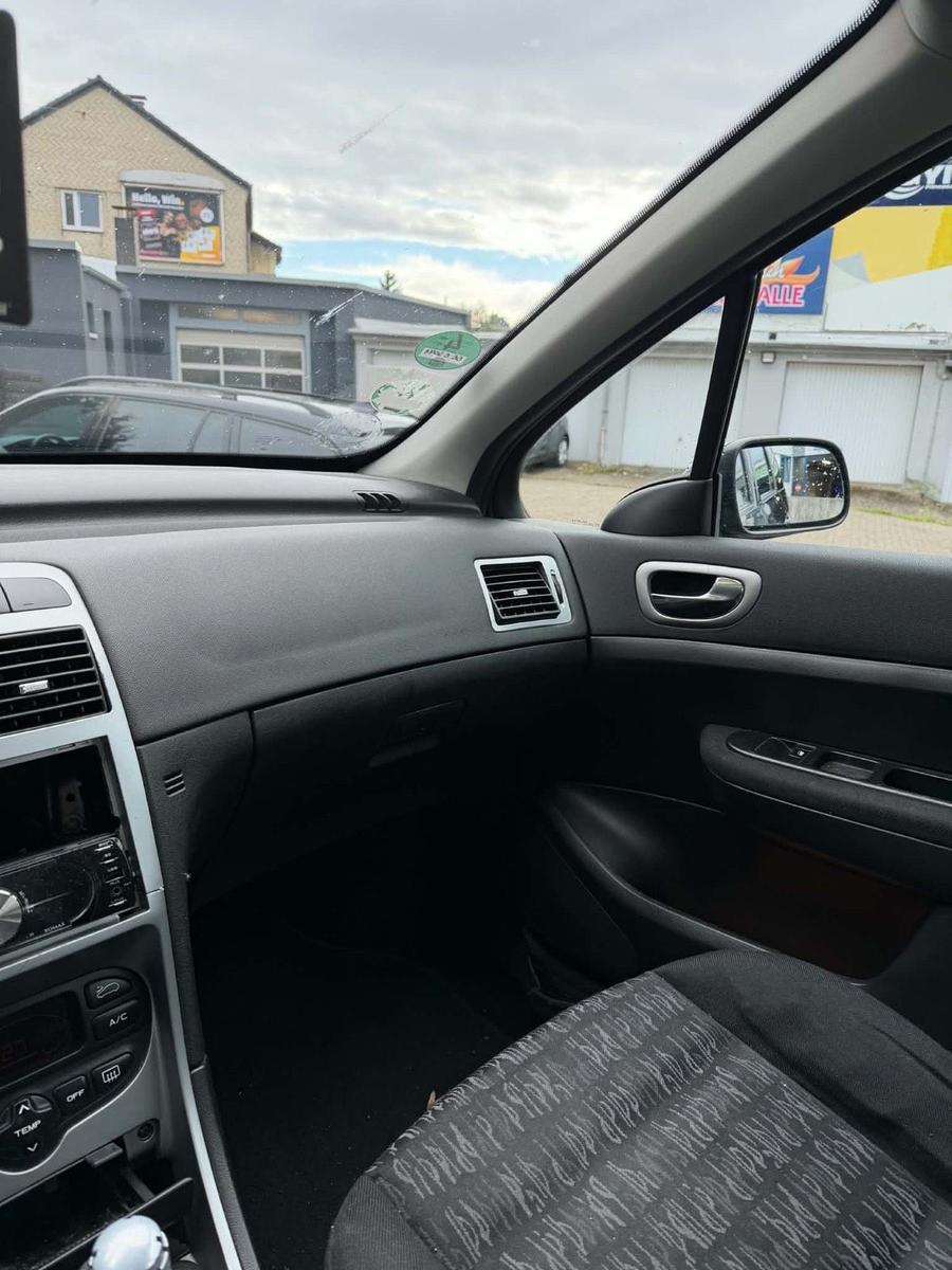 Peugeot 307 2005 — photo 6