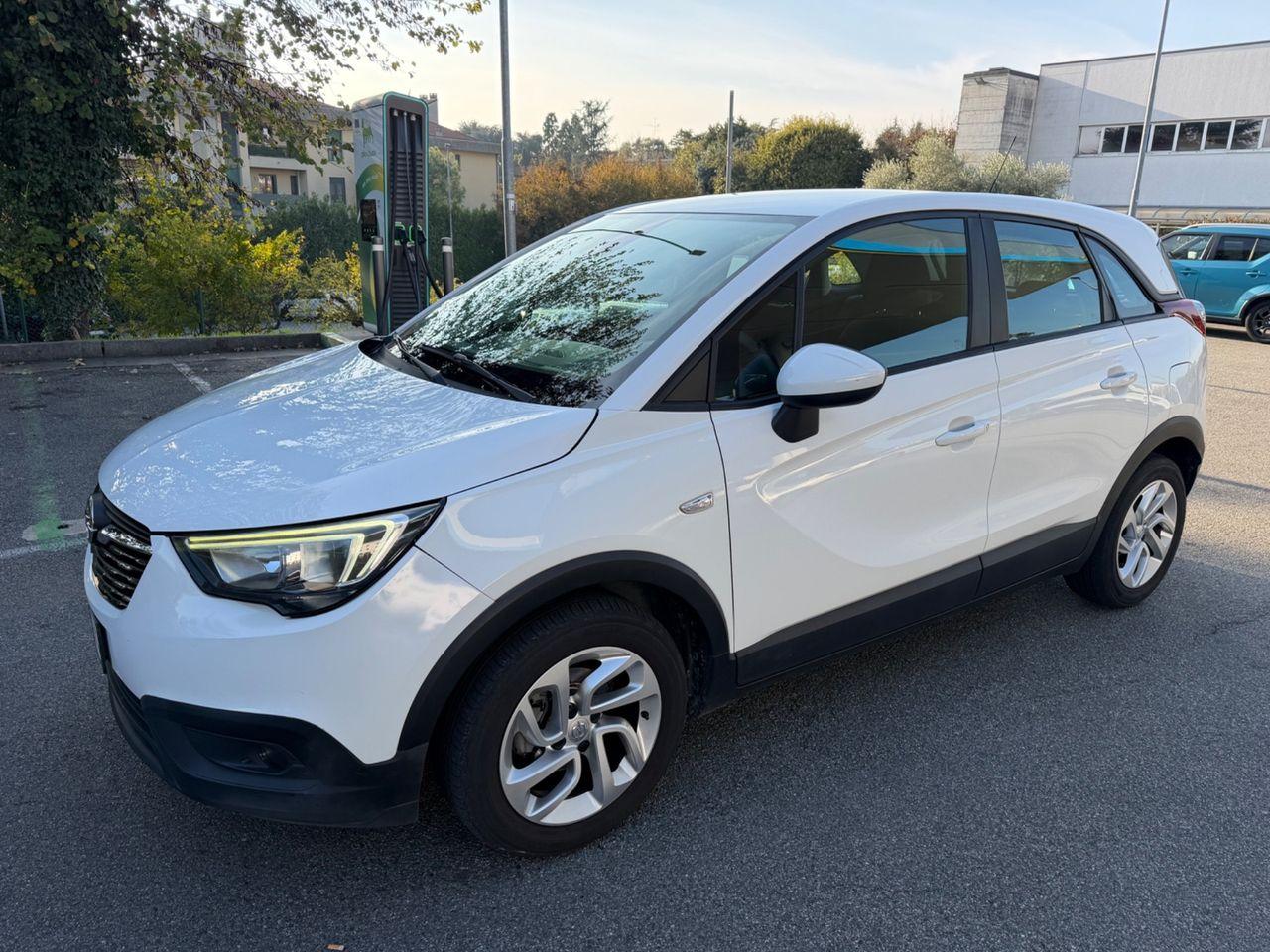 Opel Crossland (X)